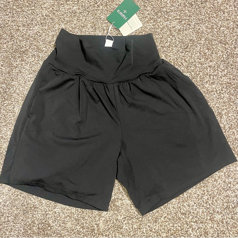 Halara Softlyzero Airy Shorts Women’s Medium Black NWT - Picture 2 of 7